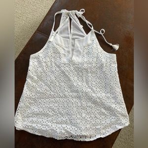 ATHLETA White Eyelet Dunes Oversized V-Neck Tank Sleeveless Top Boho